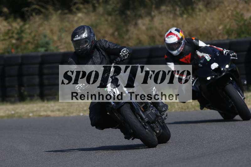 Archiv-2023/28 05.06.2023 Moto Club Anneau du Rhin/blanc-novice/3